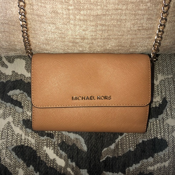 Michael Kors crossbody (camel). - Picture 3 of 4